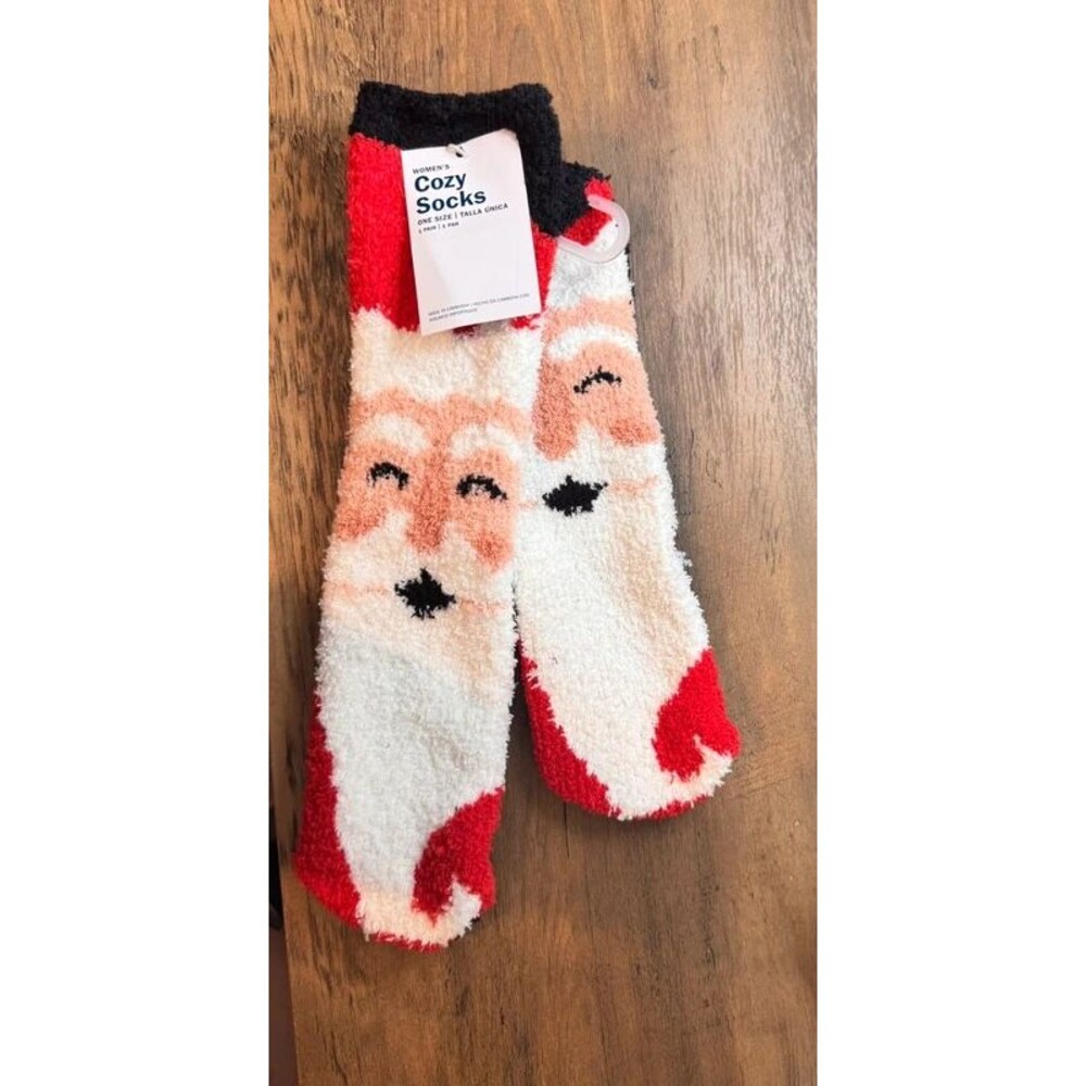 Old Navy Santa Women’s Cozy Socks One Size